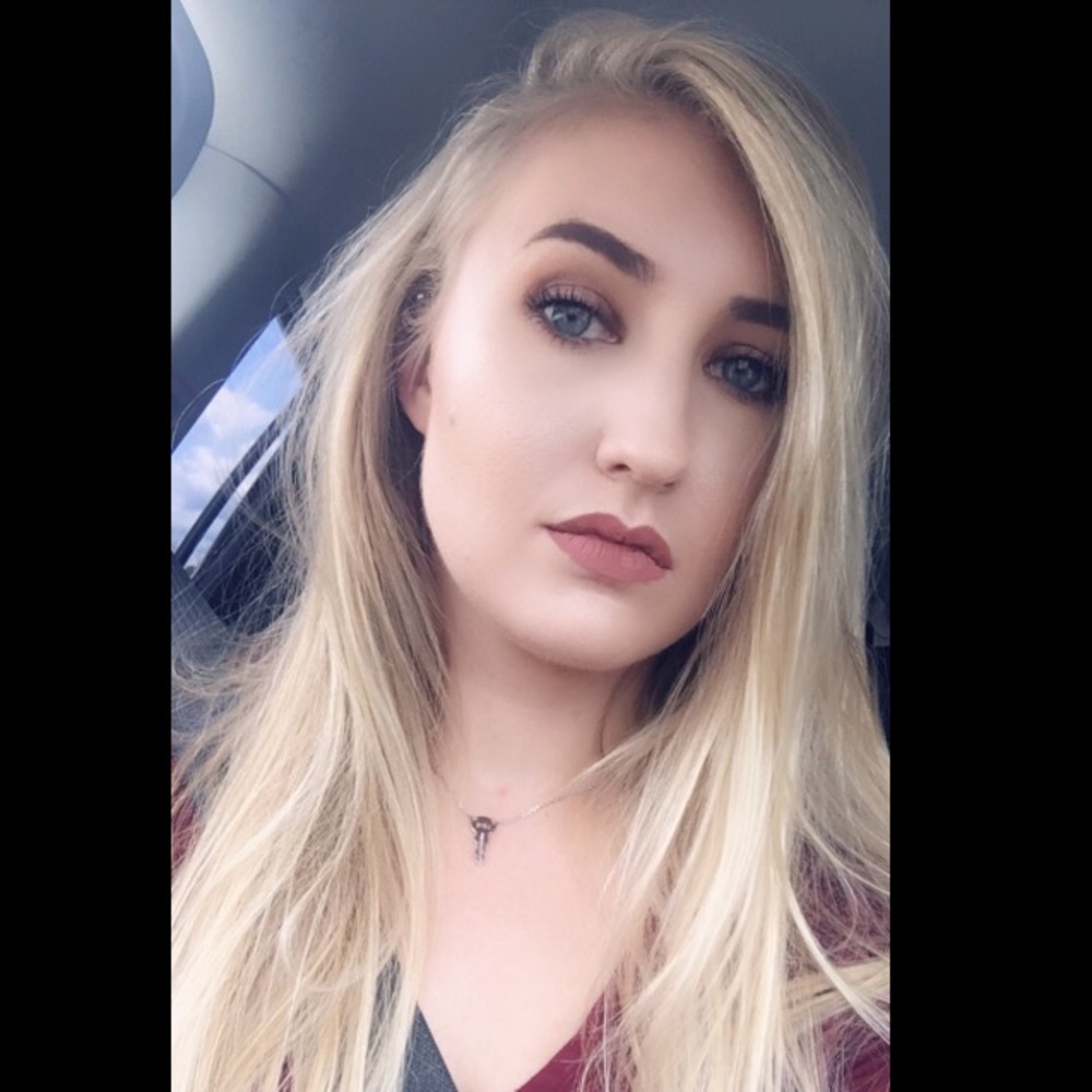 Meet your Posher, Lindsey